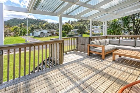 Photo of property in 17 Mako Avenue, Whiritoa, Whangamata, 3691