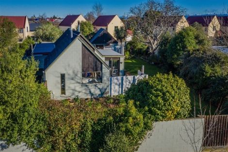 Photo of property in 4 Watkins Drive, Rangiora, 7400