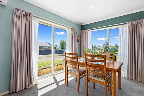Photo of property in 17 Cedar Way, Morrinsville, 3300