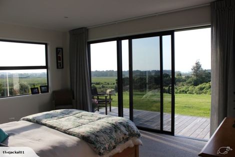 Photo of property in 6 Ekuarangi Place, Kaitake, New Plymouth, 4374