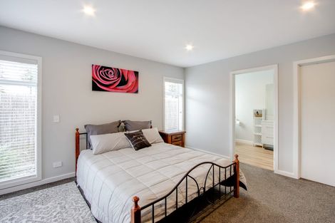 Photo of property in 18 Arrow Place, Te Awa, Napier, 4110