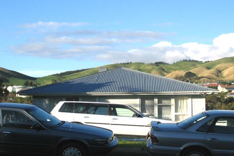 Photo of property in 173 Castor Crescent, Cannons Creek, Porirua, 5024