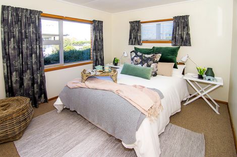 Photo of property in 100 Hillcrest Street, Solway, Masterton, 5810