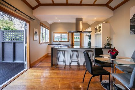 Photo of property in 102 Maxwells Line, Awapuni, Palmerston North, 4412