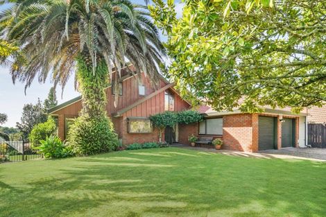 Photo of property in 98 Totara Drive, Pukete, Hamilton, 3200