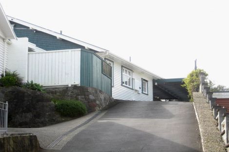 Photo of property in 27 Bayly Road, Moturoa, New Plymouth, 4310