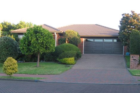 Photo of property in 19 Ferntree Terrace, West Harbour, Auckland, 0618