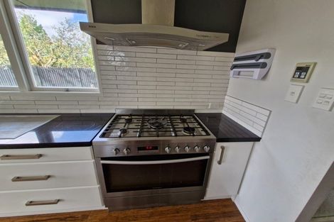 Photo of property in 10 Clements Crescent, Queenwood, Hamilton, 3210