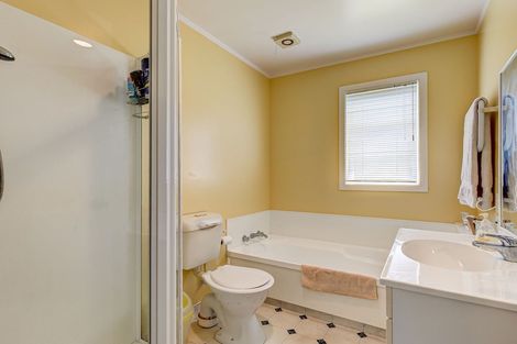 Photo of property in 27 Thornley Street, Titahi Bay, Porirua, 5022