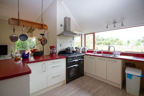 Photo of property in 153 Halcombe Road, Feilding, 4775