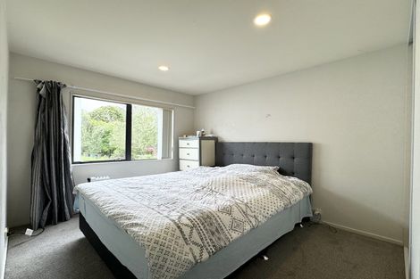 Photo of property in 6 Sun Place, Henderson, Auckland, 0612