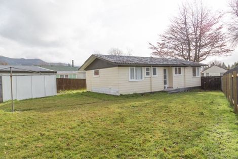 Photo of property in 27 Maria Place, Turangi, 3334
