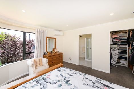 Photo of property in 96 Pacific Drive, Fitzherbert, Palmerston North, 4410