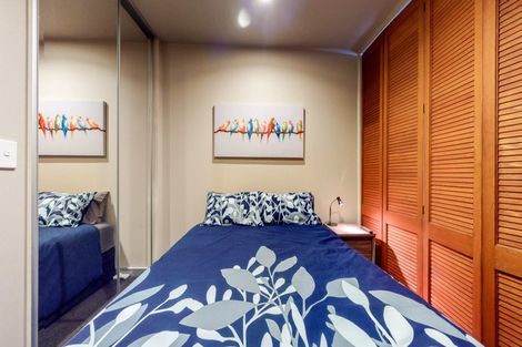 Photo of property in Atrium Towers, 5p/154 The Terrace, Wellington Central, Wellington, 6011