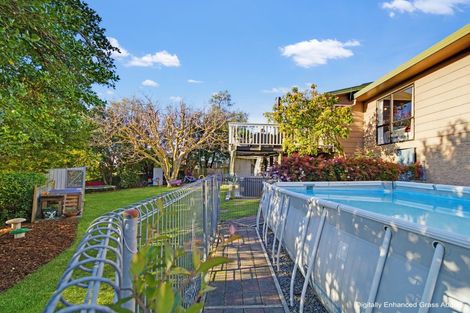 Photo of property in 74 Churchill Drive, Taradale, Napier, 4112