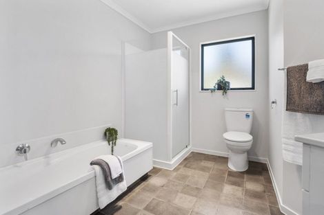 Photo of property in 38b Meadowland Street, Matua, Tauranga, 3110