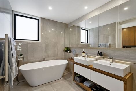 Photo of property in 54 Gracefield Avenue, Christchurch Central, Christchurch, 8013