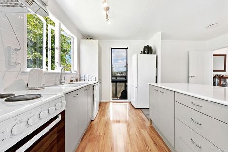 Photo of property in 64 Glenbervie Crescent, Massey, Auckland, 0614