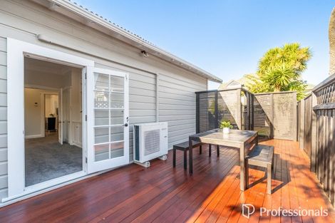 Photo of property in 120 Knights Road, Hutt Central, Lower Hutt, 5010