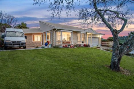Photo of property in 16 Astor Place, Welcome Bay, Tauranga, 3112
