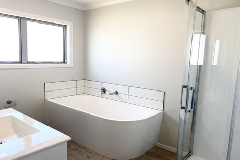 Photo of property in 11 Torea Place, Kenepuru, Porirua, 5022