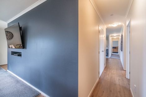 Photo of property in 33 Morton Street, Edendale, 9825