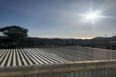 Photo of property in 24 Tahurangi Place, Spotswood, New Plymouth, 4310