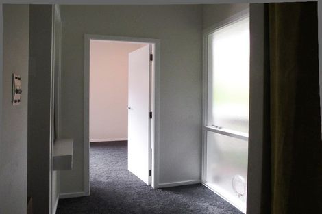 Photo of property in 40a Moana Road, Kelburn, Wellington, 6012