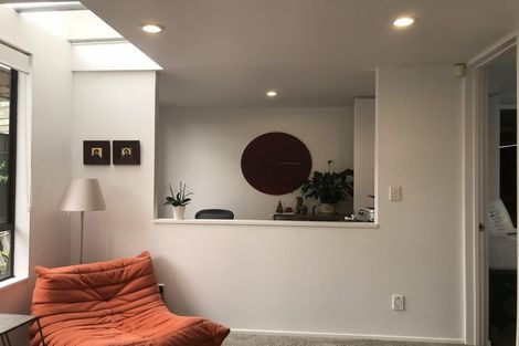 Photo of property in 1/12 Craig Road, Milford, Auckland, 0620