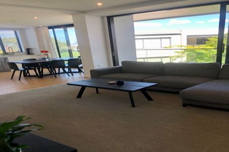 Photo of property in 105/8a Lake Pupuke Drive, Takapuna, Auckland, 0622