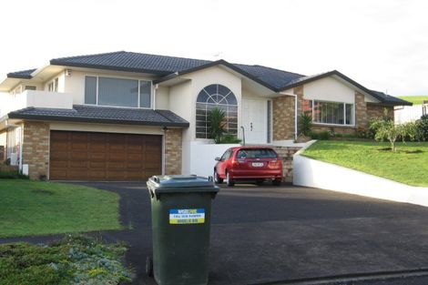 Photo of property in 20 Capistrano Mews, Goodwood Heights, Auckland, 2105