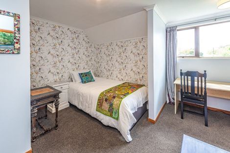 Photo of property in 1 Iwiroa Terrace, Durie Hill, Whanganui, 4500