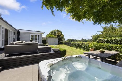 Photo of property in 40 Budleigh Street, Frankleigh Park, New Plymouth, 4310