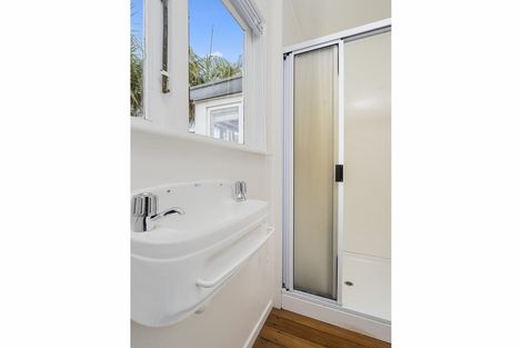 Photo of property in 35 Hall Road, Kerikeri, 0230