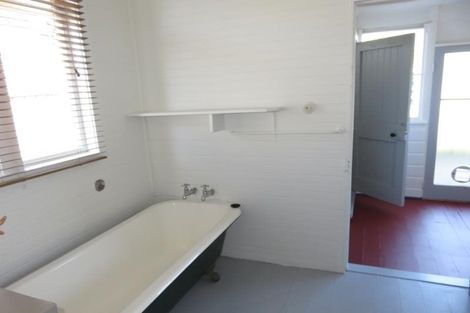 Photo of property in 9 Trafalgar Street, Johnsonville, Wellington, 6037