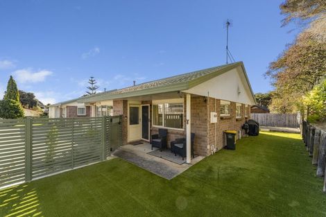 Photo of property in 15b Ross Grove, Paraparaumu, 5032