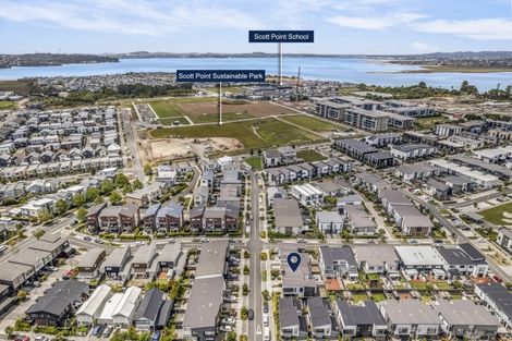 Photo of property in 17 Eyton Kay Road, Hobsonville, Auckland, 0616