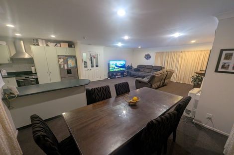 Photo of property in 68 Leighton Avenue, Waiwhetu, Lower Hutt, 5010