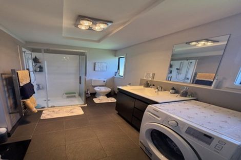 Photo of property in 456a West Coast Road, Glen Eden, Auckland, 0602