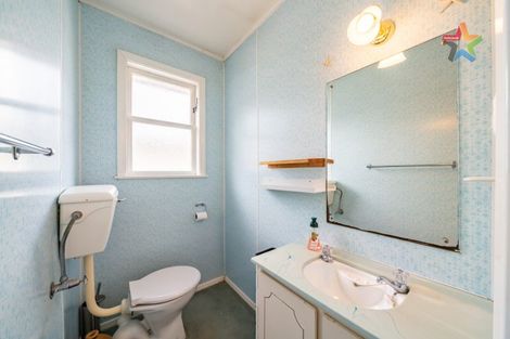 Photo of property in 36 Horoeka Street, Stokes Valley, Lower Hutt, 5019