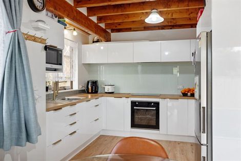 Photo of property in 9a James Cook Drive, Welcome Bay, Tauranga, 3112