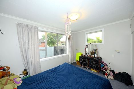 Photo of property in 35 Wilton Crescent, Bishopdale, Christchurch, 8053