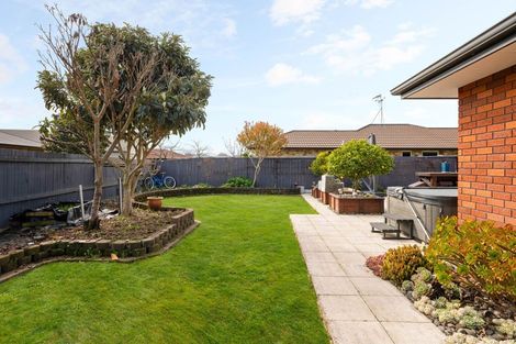 Photo of property in 3 Carisbrook Place, Rototuna North, Hamilton, 3210