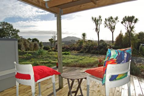 Photo of property in 126 Oneriri Road, Kaiwaka, 0573