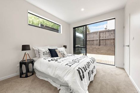 Photo of property in 37b Kingdale Road, Henderson, Auckland, 0610