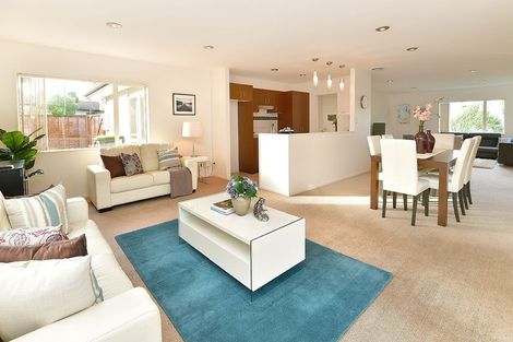 Photo of property in 9 Blue Heron Rise, Stanmore Bay, Whangaparaoa, 0932