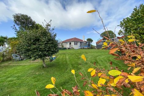 Photo of property in 14 Lear Street, Stratford, 4332