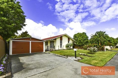 Photo of property in 6 Oldham Crescent, Halswell, Christchurch, 8025