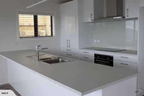 Photo of property in 13 Havana Rise, Grenada Village, Wellington, 6037