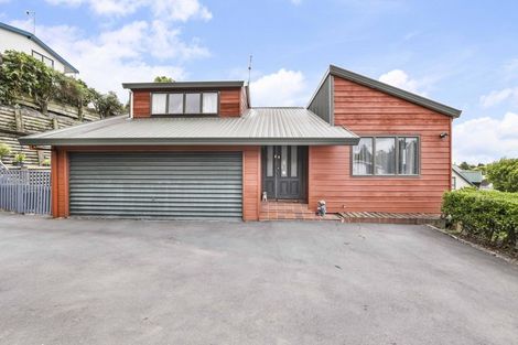 Photo of property in 18 Colquhoun Place, Dinsdale, Hamilton, 3204